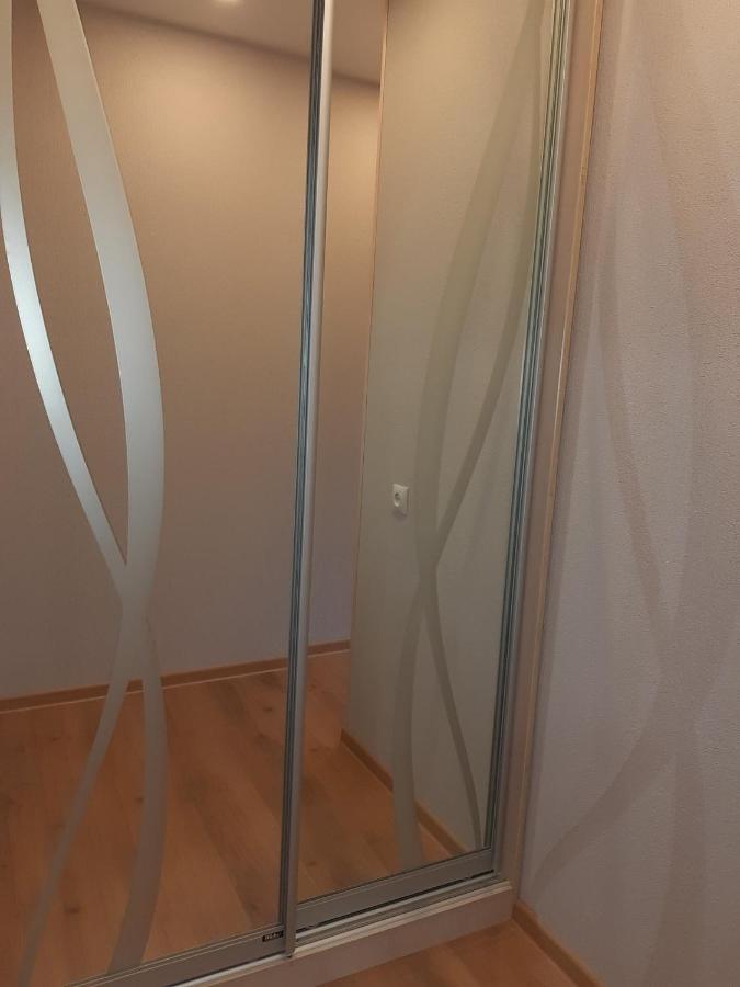 Lux Apartment Вокзал. Надежды Алексеенко 30 دنيبروبيتروفسك المظهر الخارجي الصورة